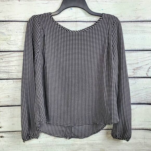 Forever 21 Medium Black Print Blouse - Picture 1 of 4